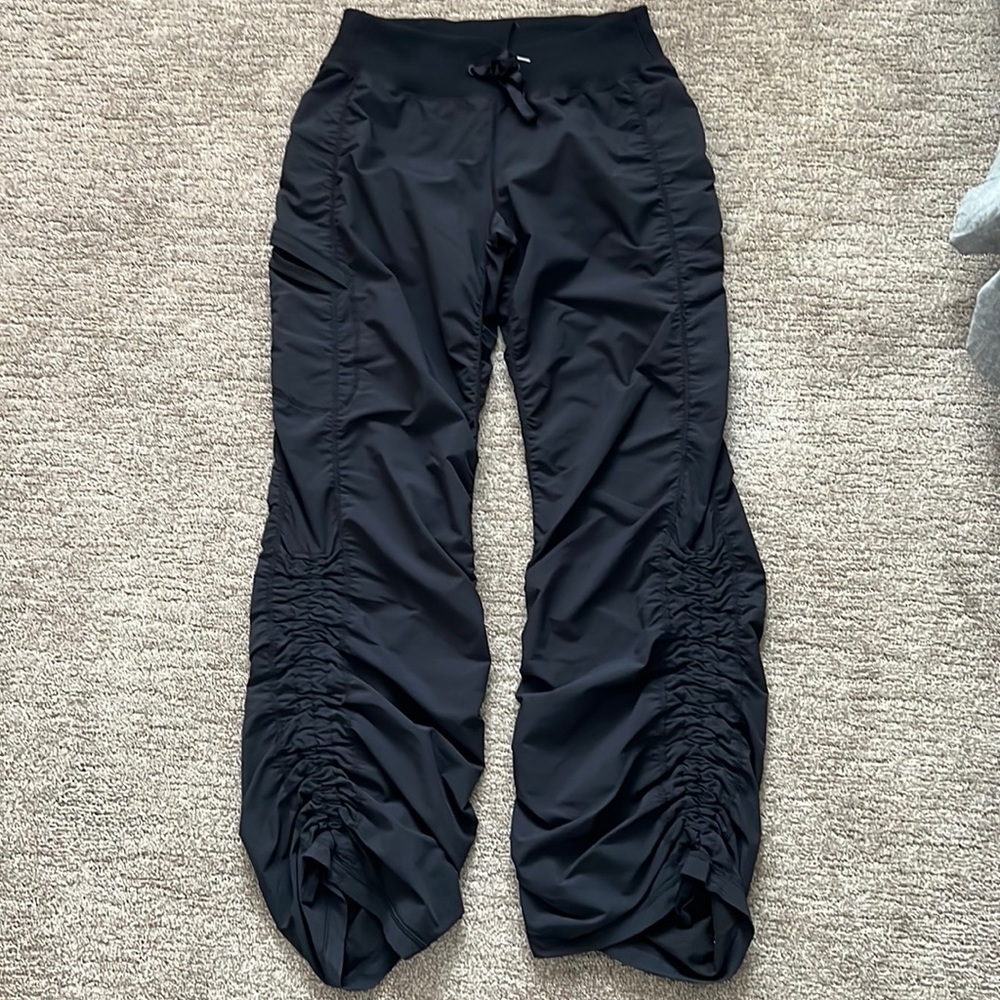 Zella Black Ruched Pants